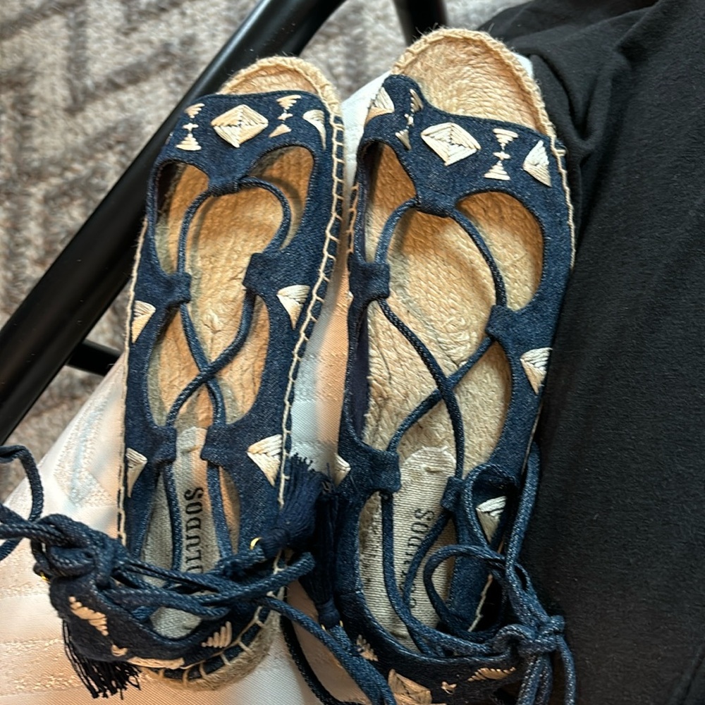 Soludos flats